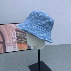 lv hat (复制)
