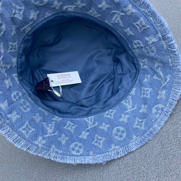 lv hat