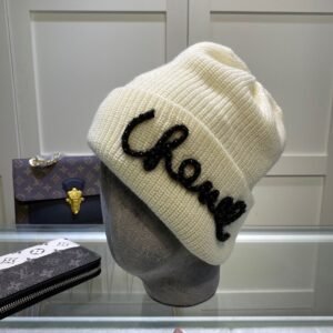 fendi hat (复制)