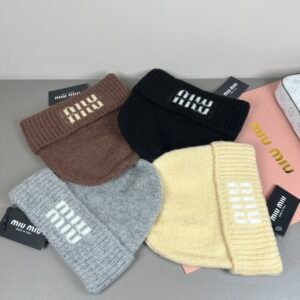 celine hat (复制)