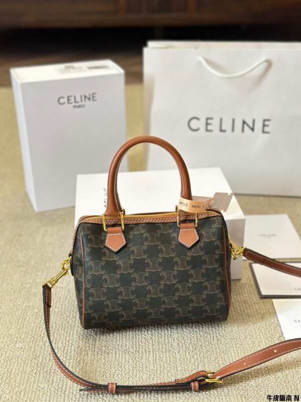 céline boston pillow bag 19×15cm cowhide version
