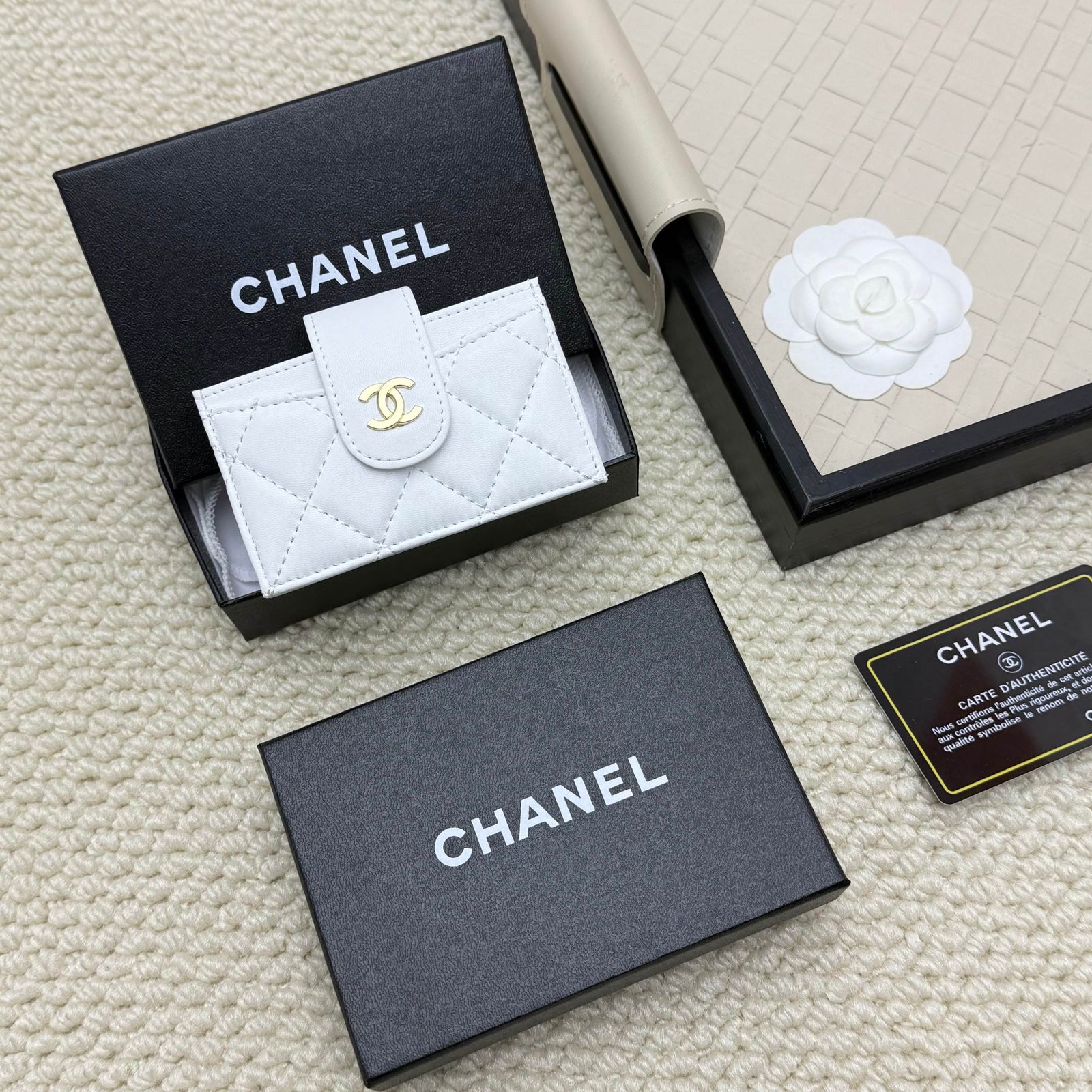 chanel caviar & lambskin card holder chanel caviar & lambskin card holder
