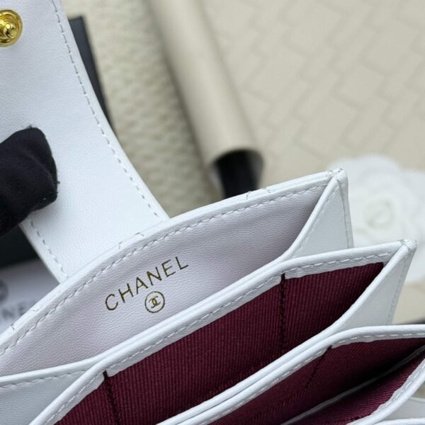 chanel caviar & lambskin card holder