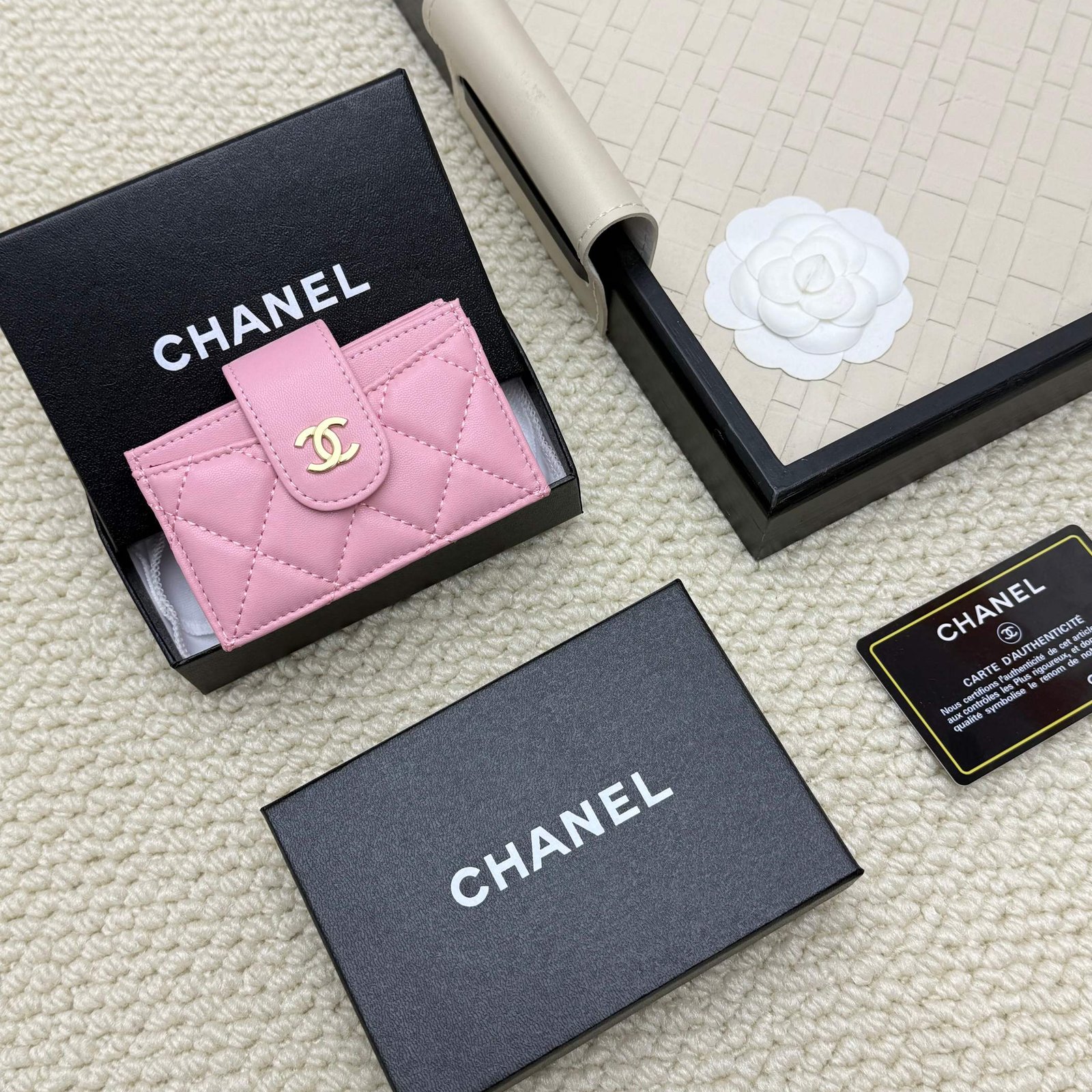 chanel caviar & lambskin card holder chanel caviar & lambskin card holder