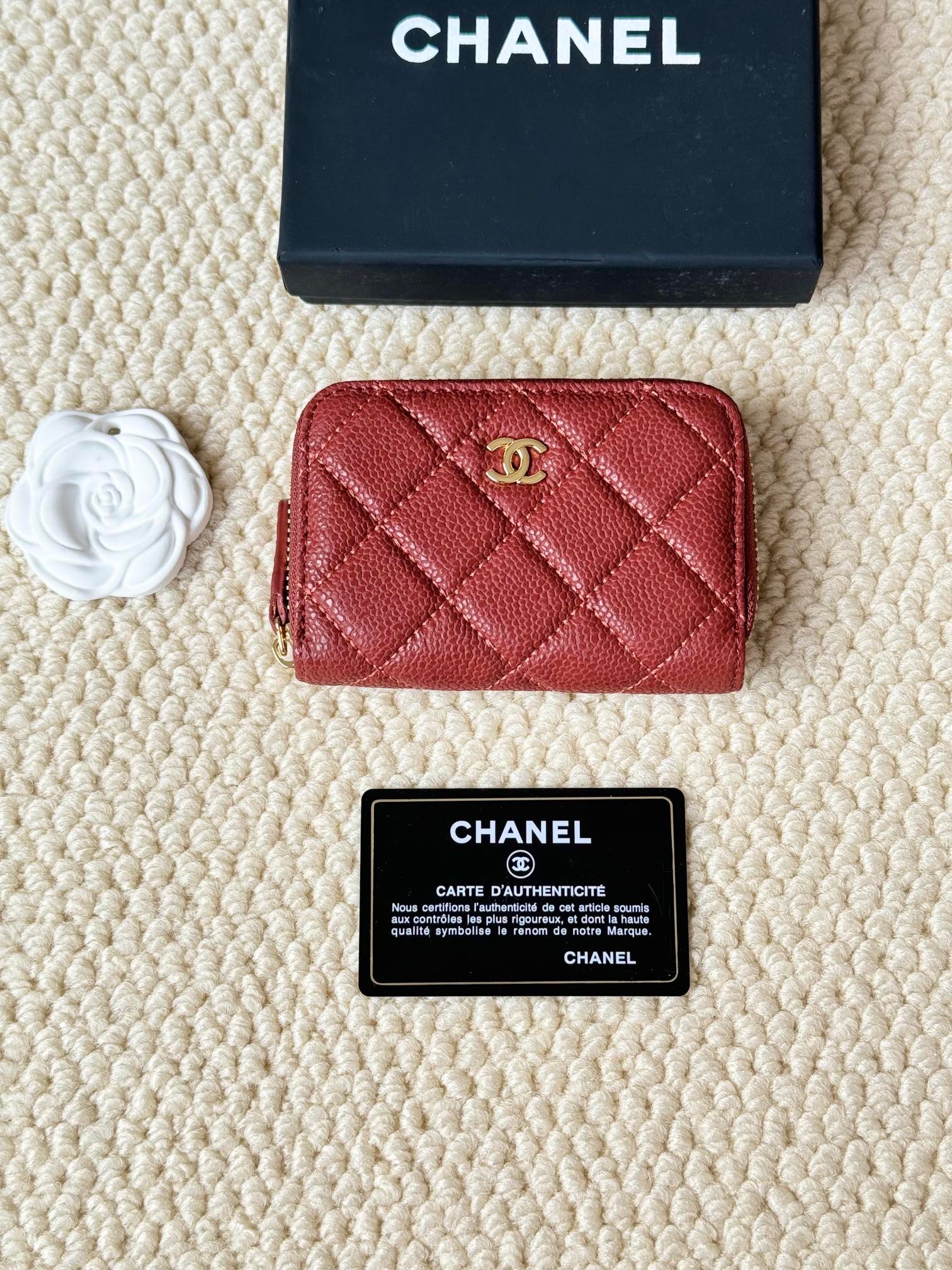 chanel lambskin series card holder & coin purse chanel lambskin series card holder & coin purse
