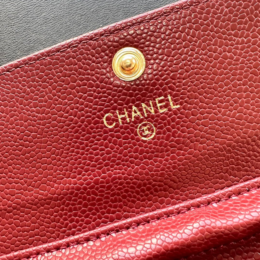 chanel chain crossbody bag (shoulder & crossbody style) 19x12.5x4.5cm chanel chain crossbody bag (shoulder & crossbody style) 19x12.5x4.5cm