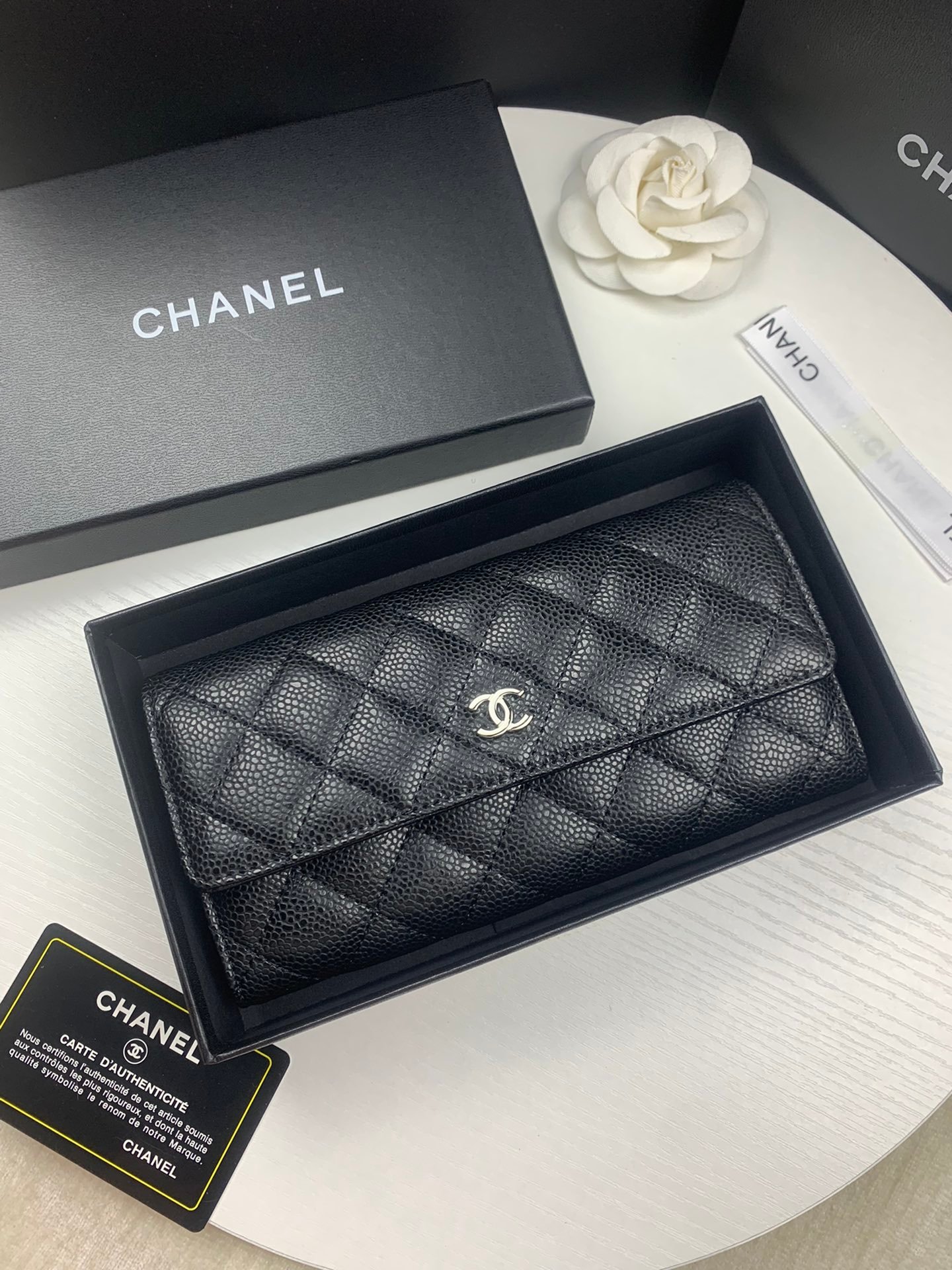 chanel classic two fold long wallet 10.5*19*3cm chanel classic two fold long wallet 10.5*19*3cm