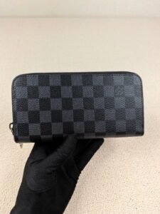 lv wallet