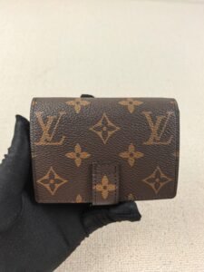 lv wallet