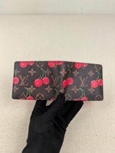 lv wallet