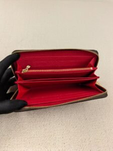 lv wallet