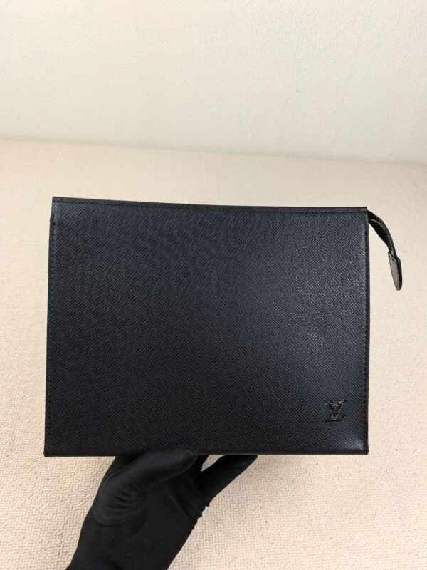lv wash bag 26*20*5cm