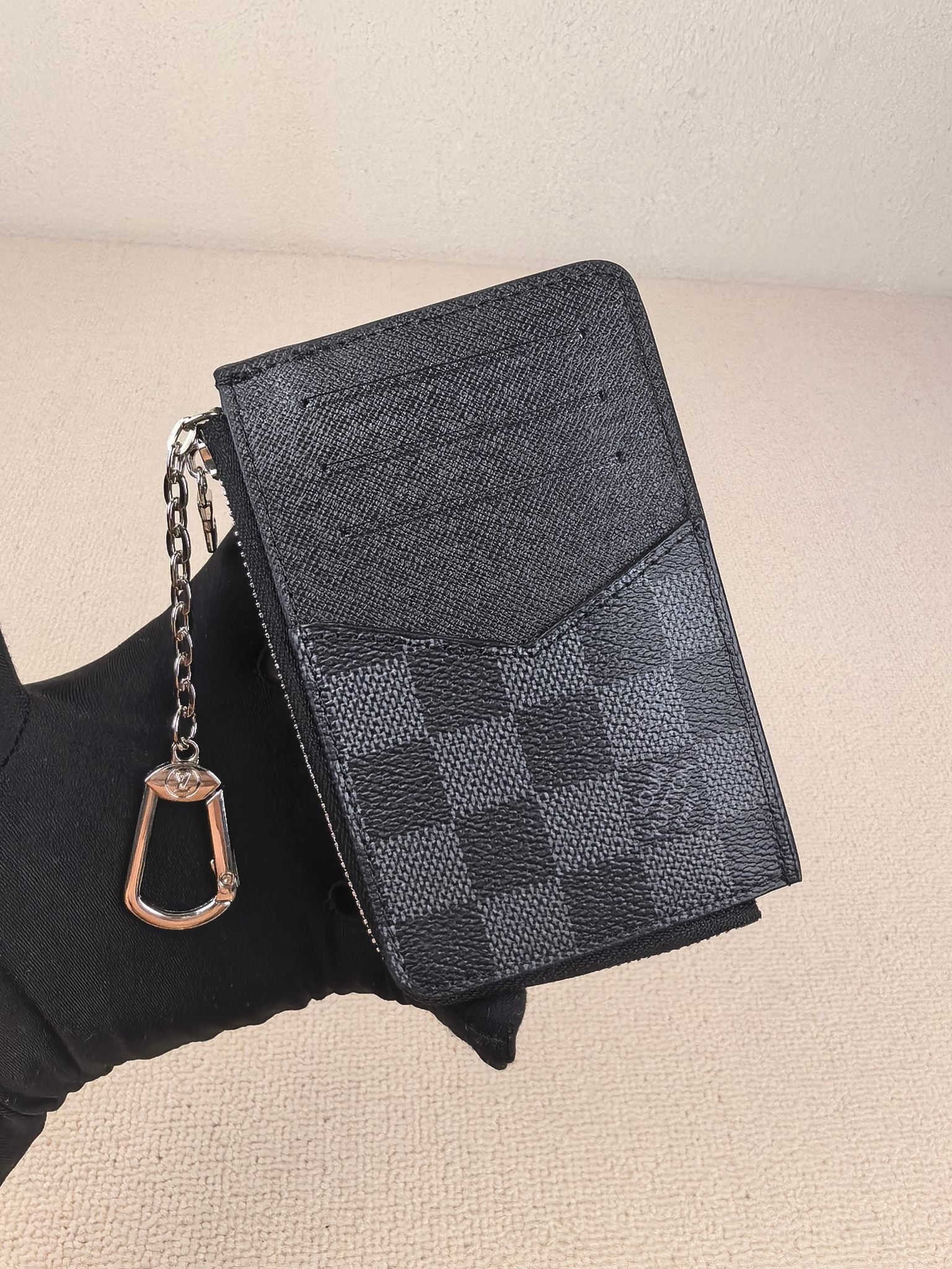 lv card holder 13.0 x 9.5 x 2.5 cm lv card holder 13.0 x 9.5 x 2.5 cm