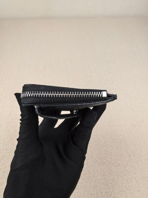 lv card holder 13.0 x 9.5 x 2.5 cm