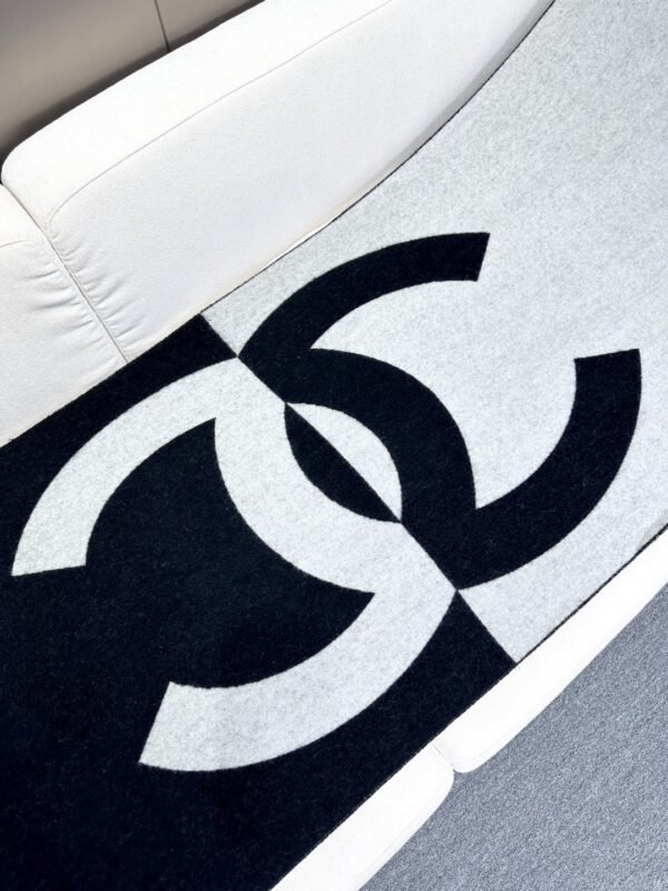 chanel scarf 70*200cm