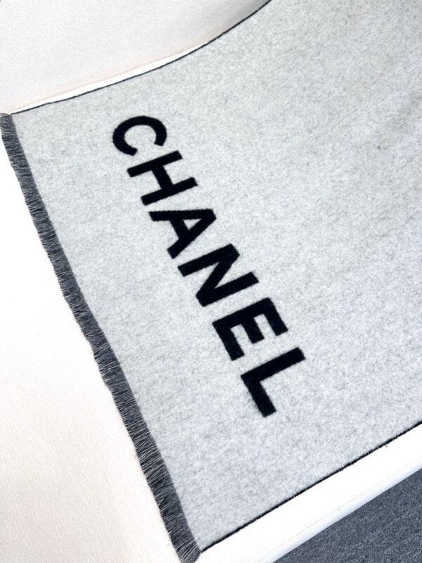 chanel scarf 70*200cm