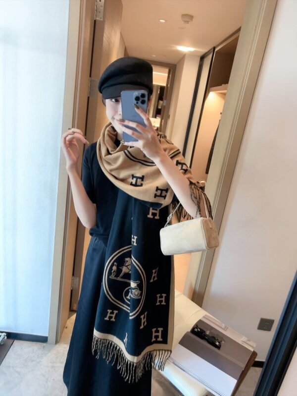 hermes scarf