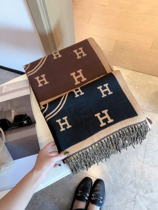 hermes scarf