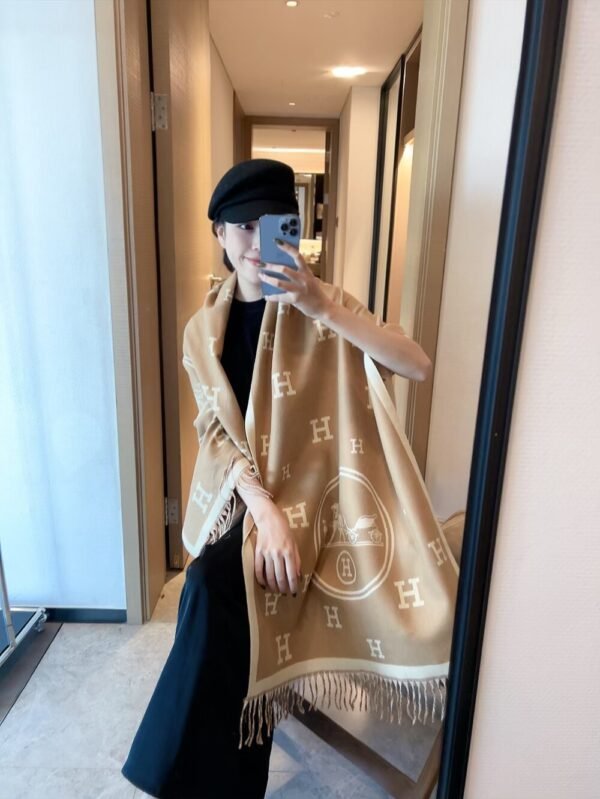 hermes scarf