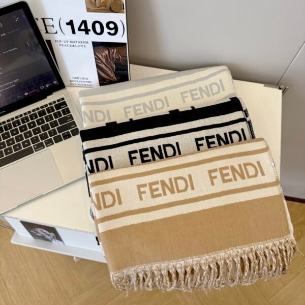 fendi scarf