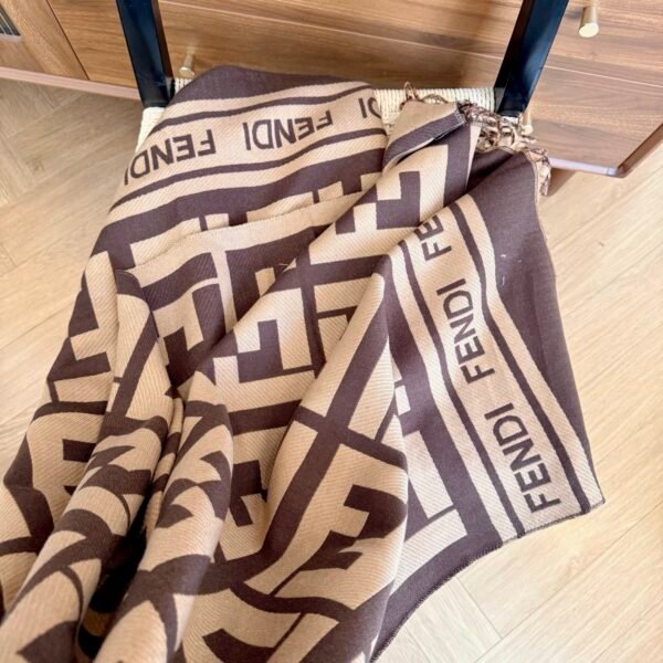 fendi scarf