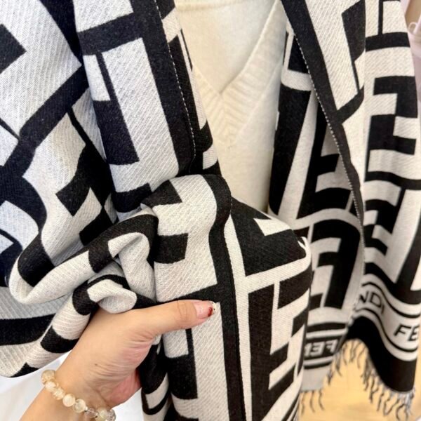 fendi scarf