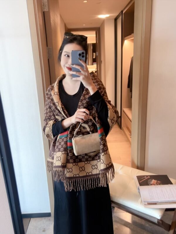gucci scarf 60*180cm