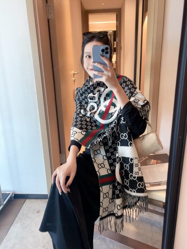 gucci scarf 60*180cm