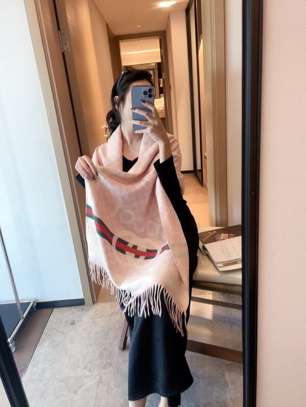 gucci scarf 60*180cm
