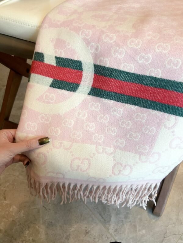 gucci scarf 60*180cm
