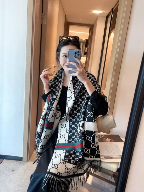 gucci scarf 60*180cm