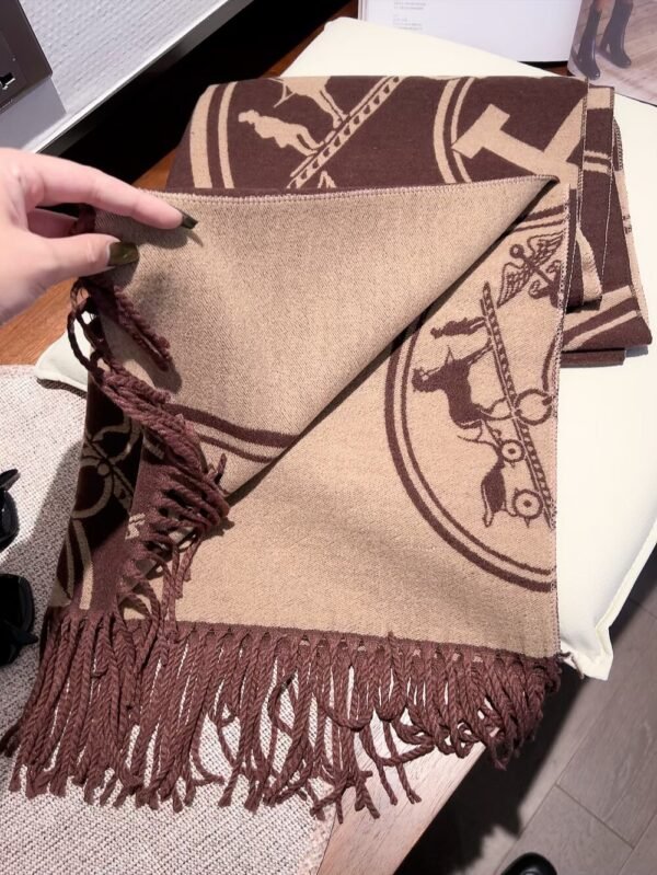 hermes scarf