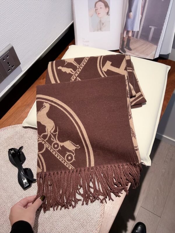 hermes scarf