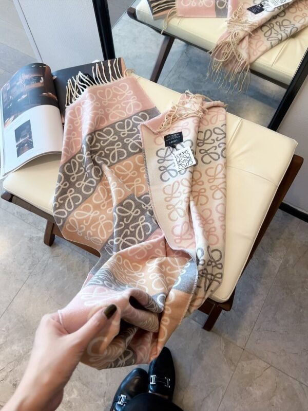 loewe scarf