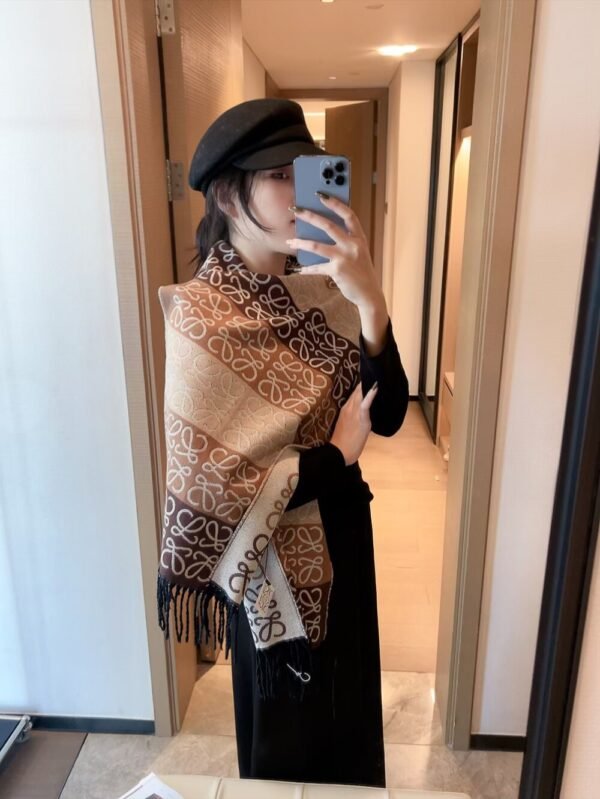 loewe scarf