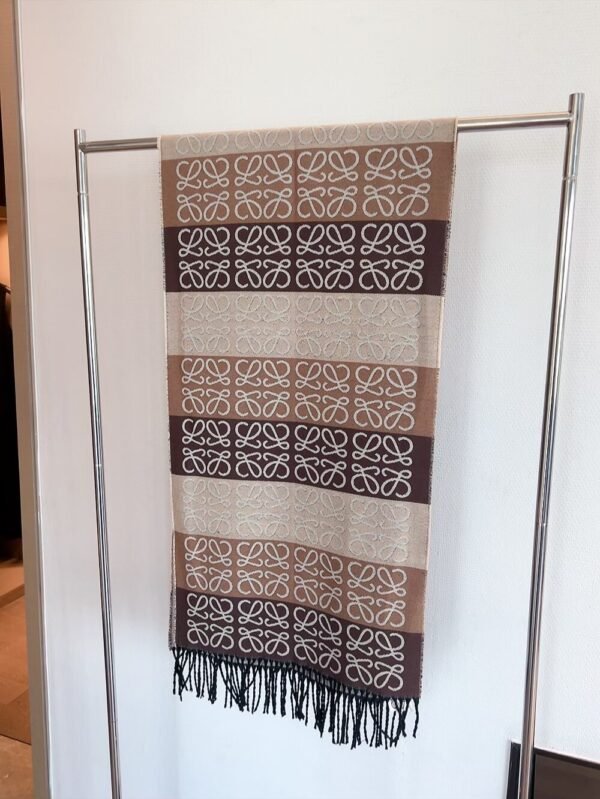 loewe scarf