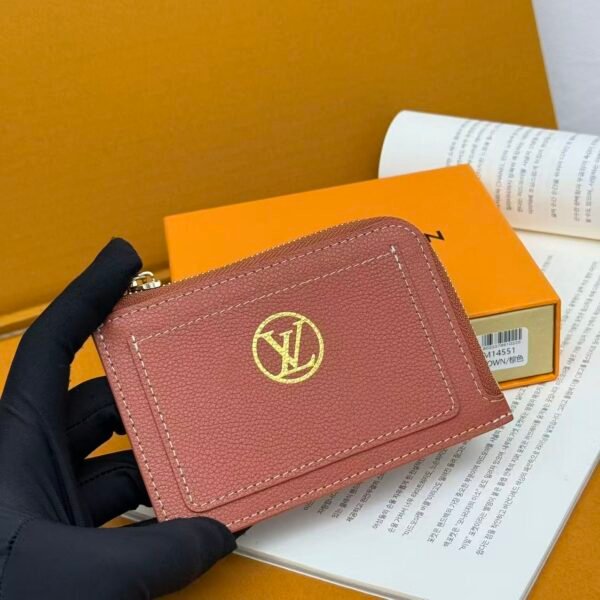lv cardholder
