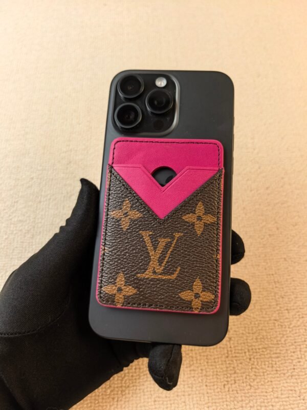 lv cardholder