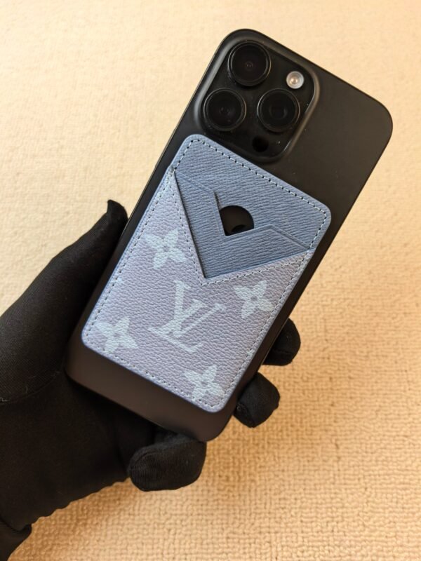 lv cardholder