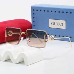versace sunglasses (复制)