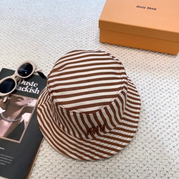 miumiu hat