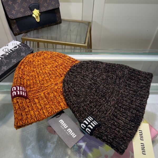 miumiu hat